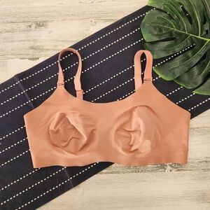 Knix Evolution Wireless Bra Reversible Size 7